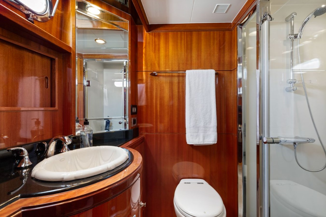 Ocean Alexander Motor Yacht SEA GRACE For Sale