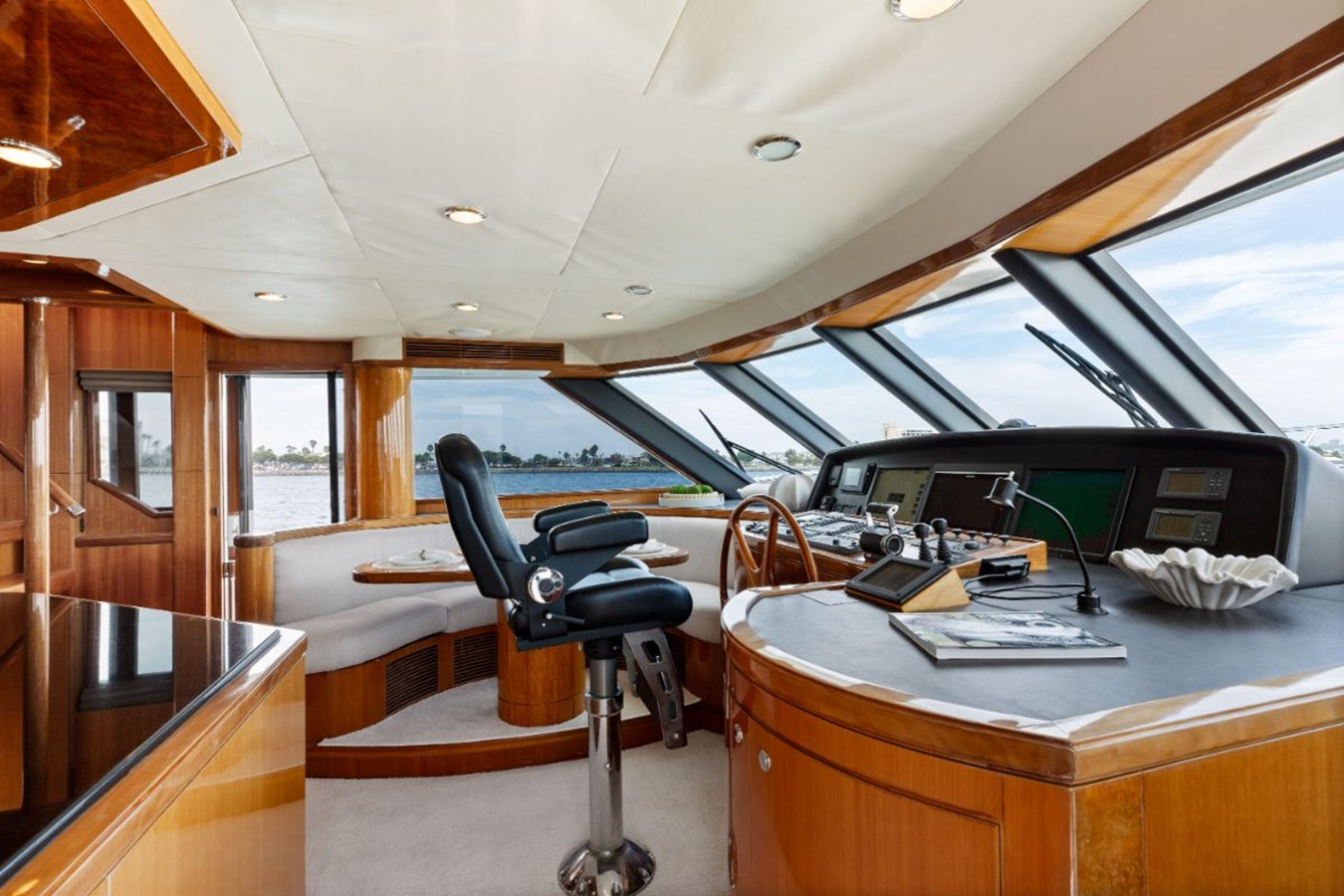 Ocean Alexander Motor Yacht SEA GRACE For Sale