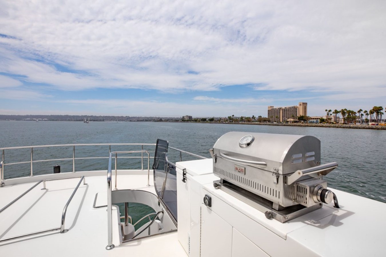 Ocean Alexander Motor Yacht SEA GRACE For Sale