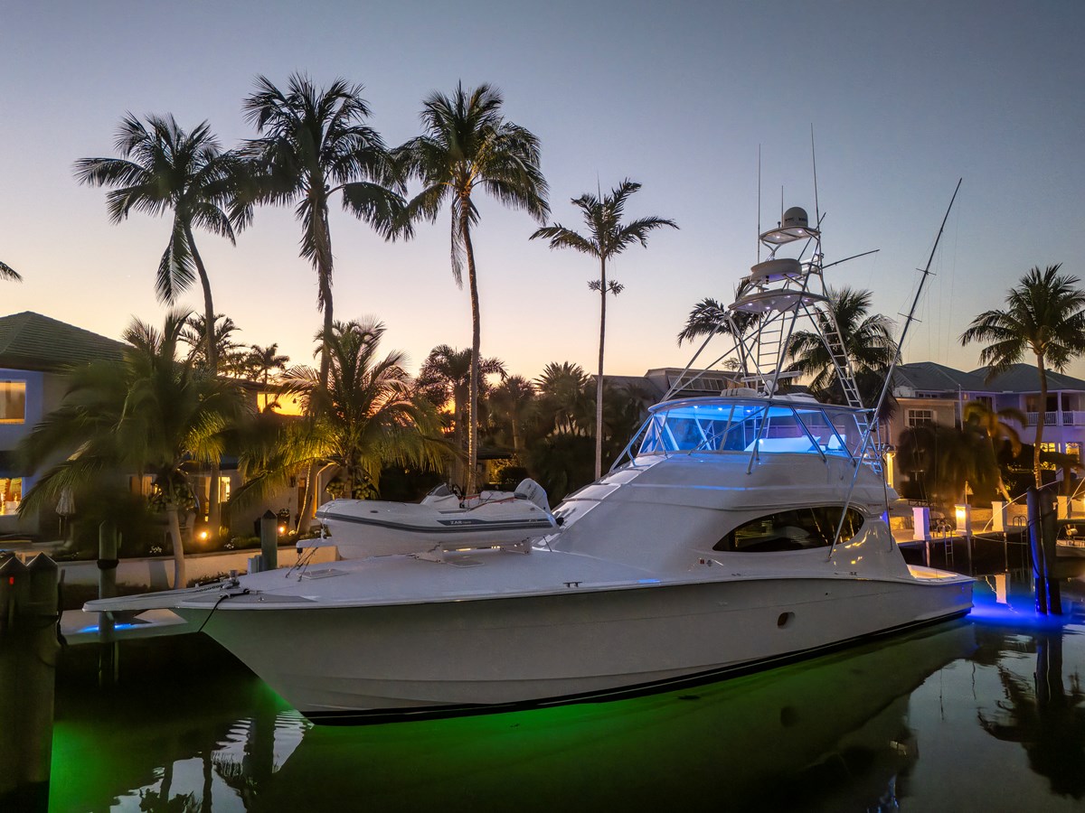 Hatteras Sport Fisherman REEL TEXAN For Sale