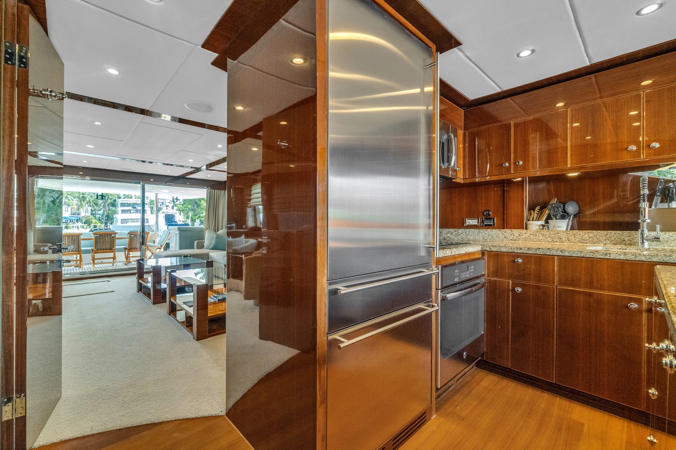 Hargrave Custom Yachts Motor Yacht QUIET SUN For Sale