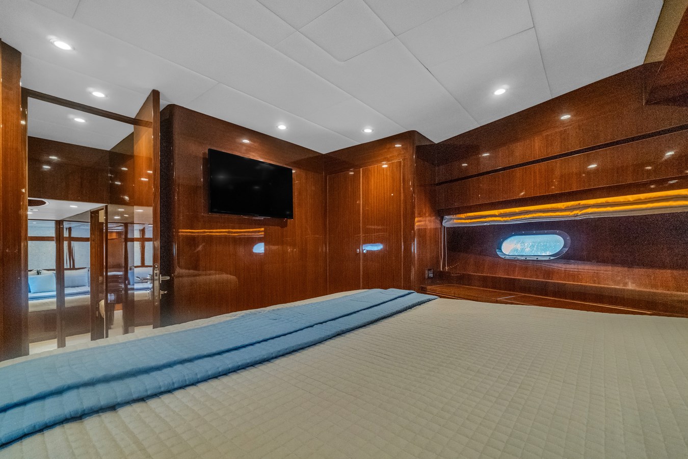 Hargrave Custom Yachts Motor Yacht QUIET SUN For Sale