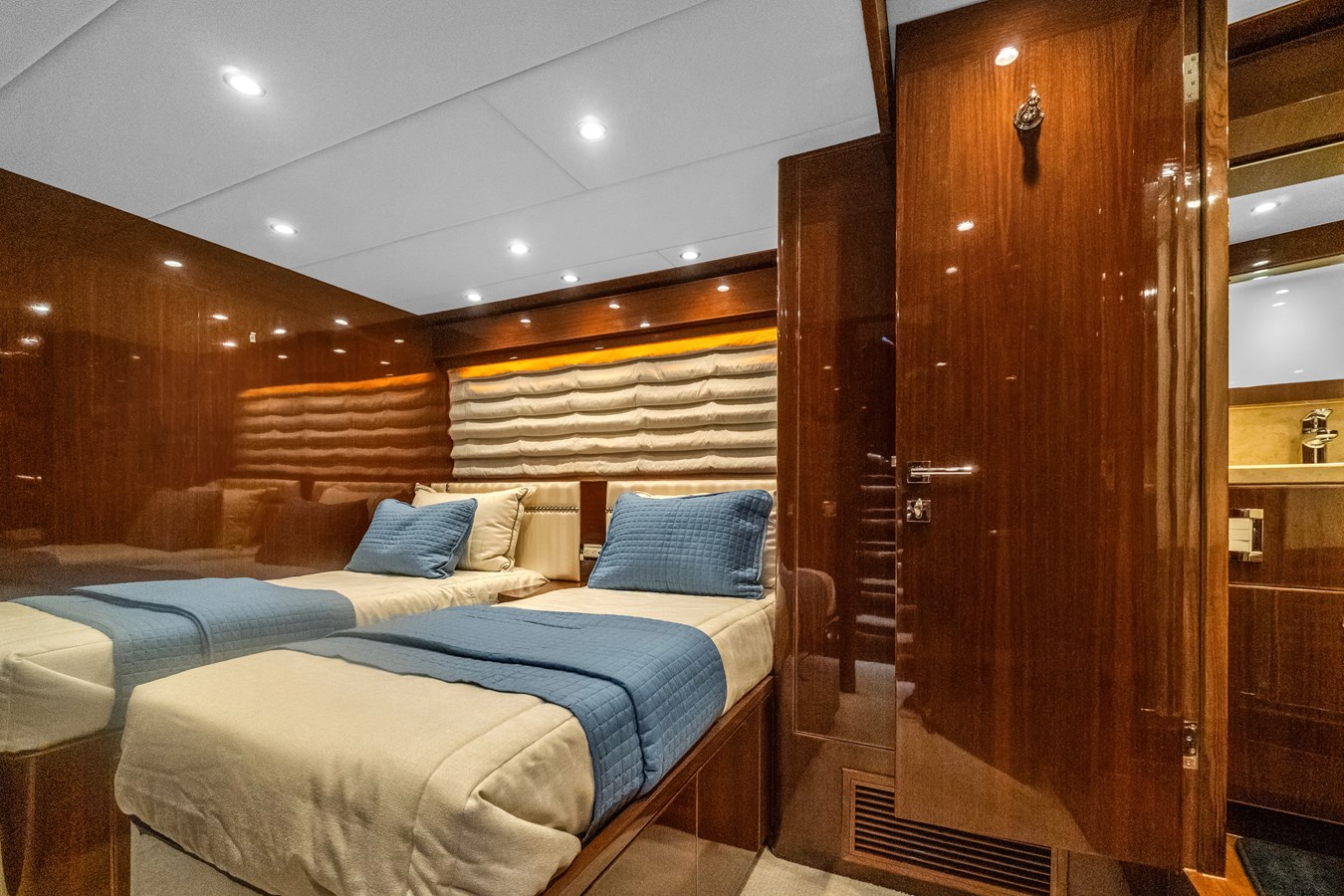 Hargrave Custom Yachts Motor Yacht QUIET SUN For Sale