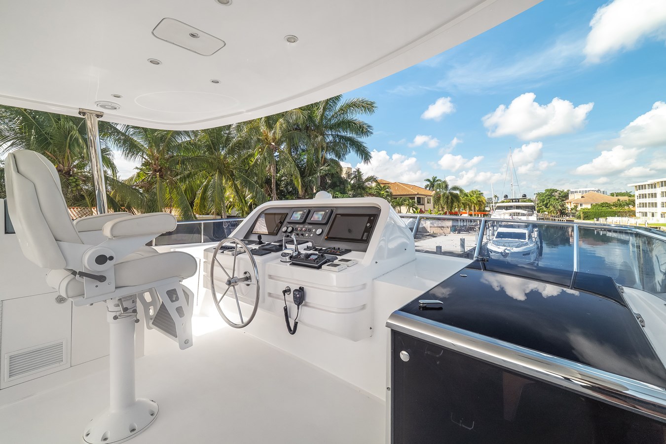 Hargrave Custom Yachts Motor Yacht QUIET SUN For Sale