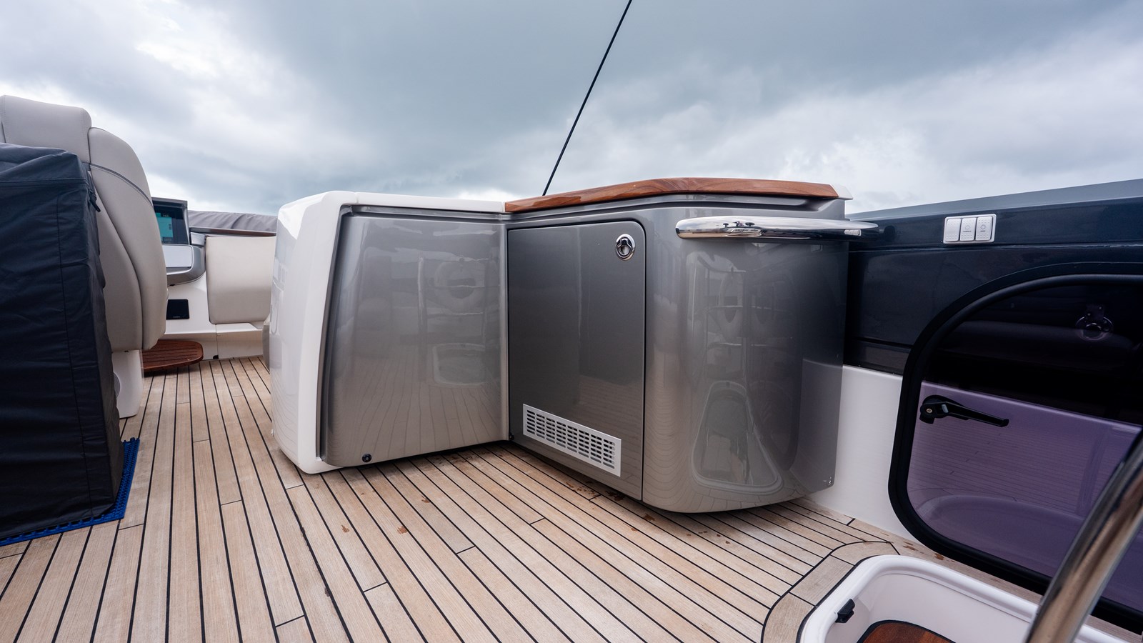 Princess Yachts Motor Yacht PARAGON For Sale
