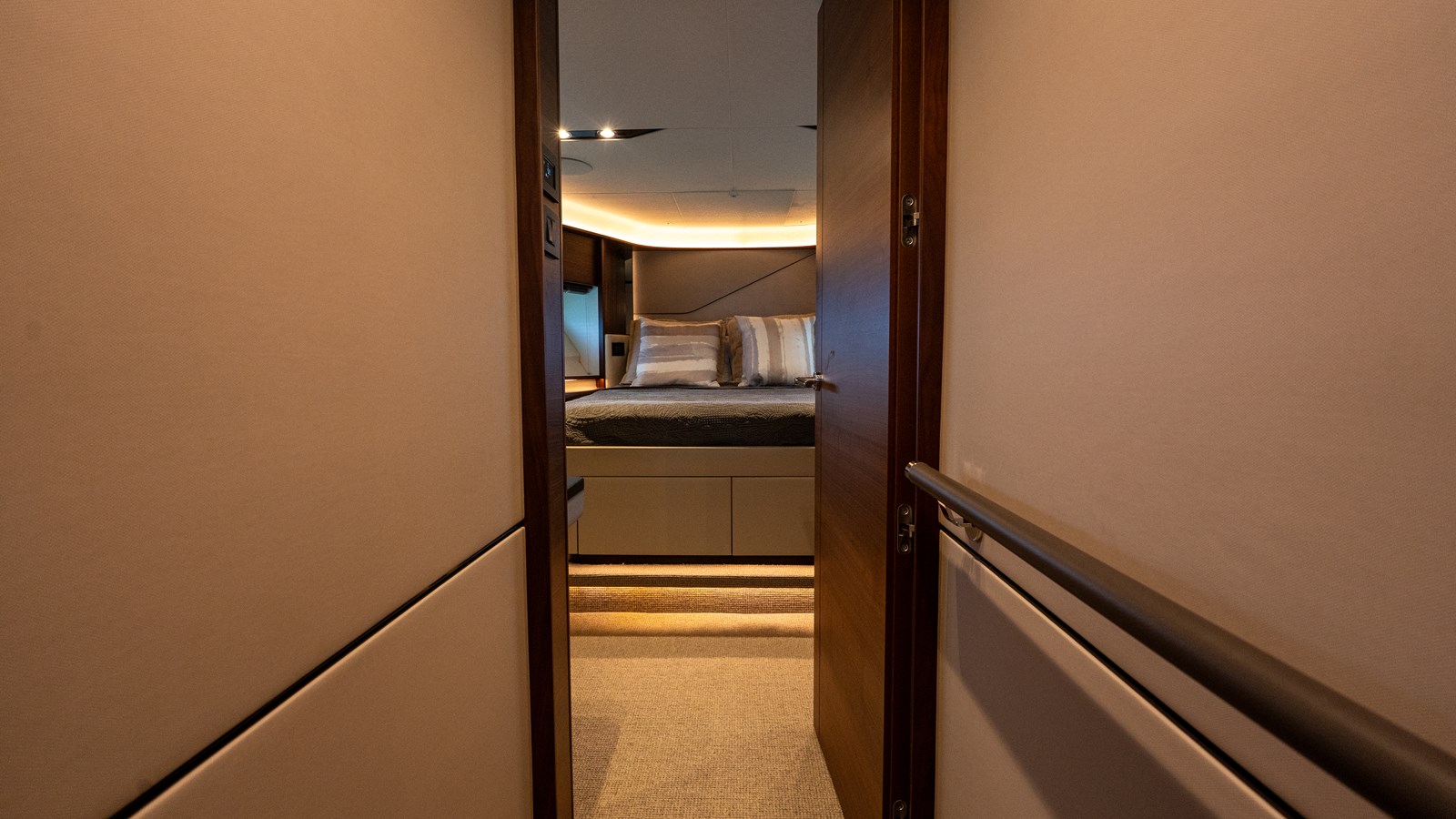 Princess Yachts Motor Yacht PARAGON For Sale