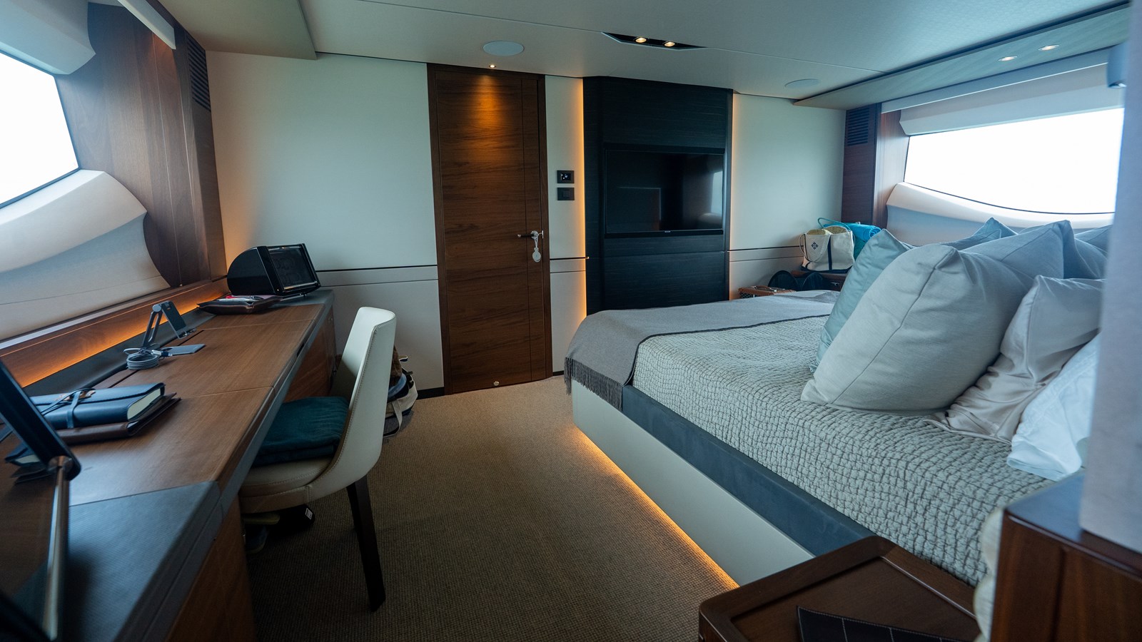 Princess Yachts Motor Yacht PARAGON For Sale