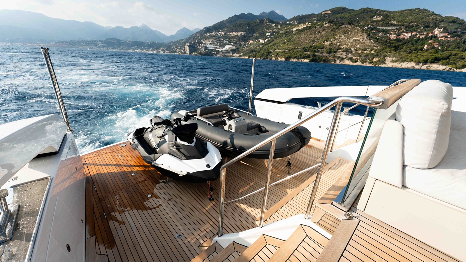 Sanlorenzo Yachts Motor Boat LA For Sale