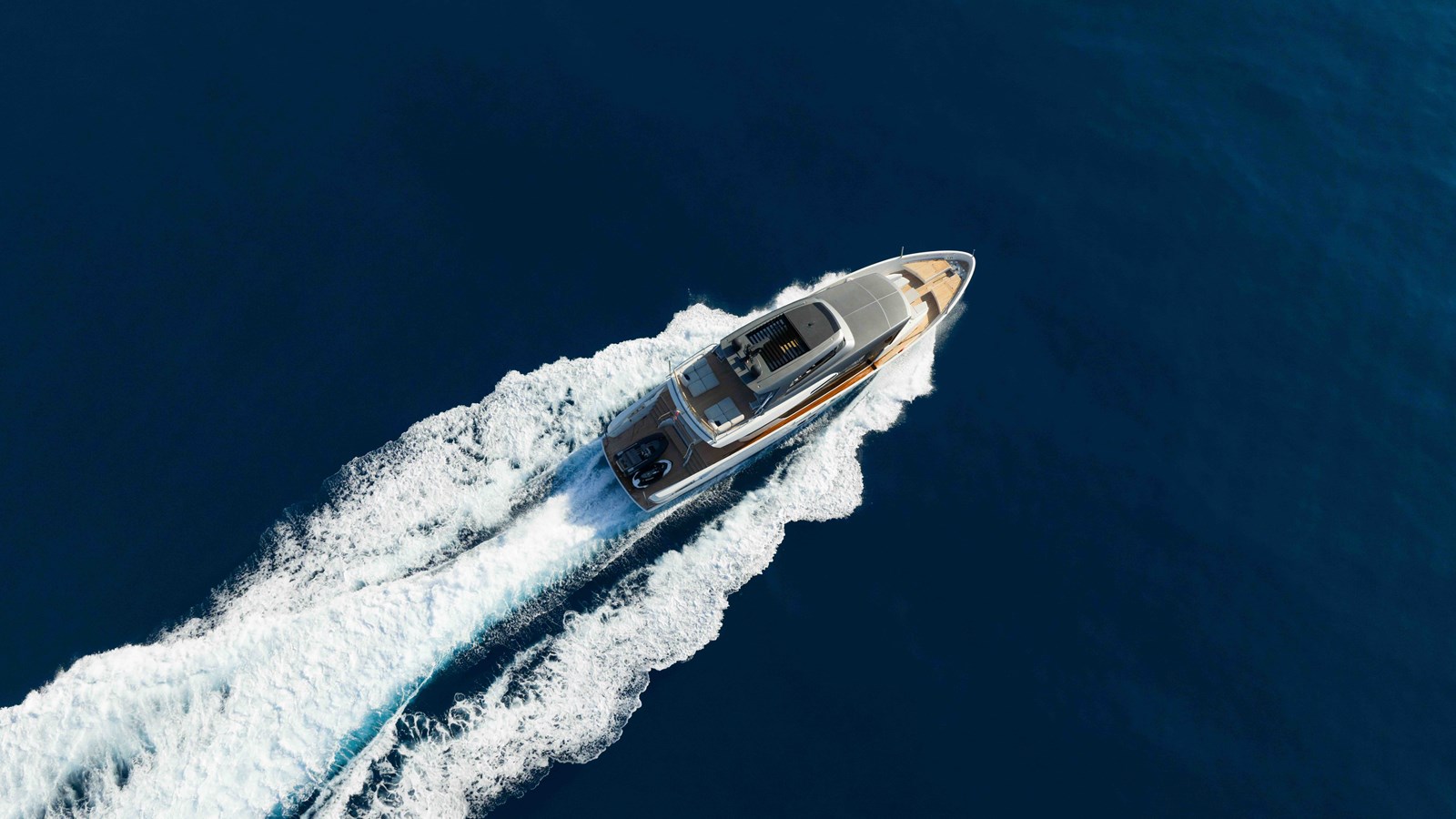 Sanlorenzo Yachts Motor Boat LA For Sale