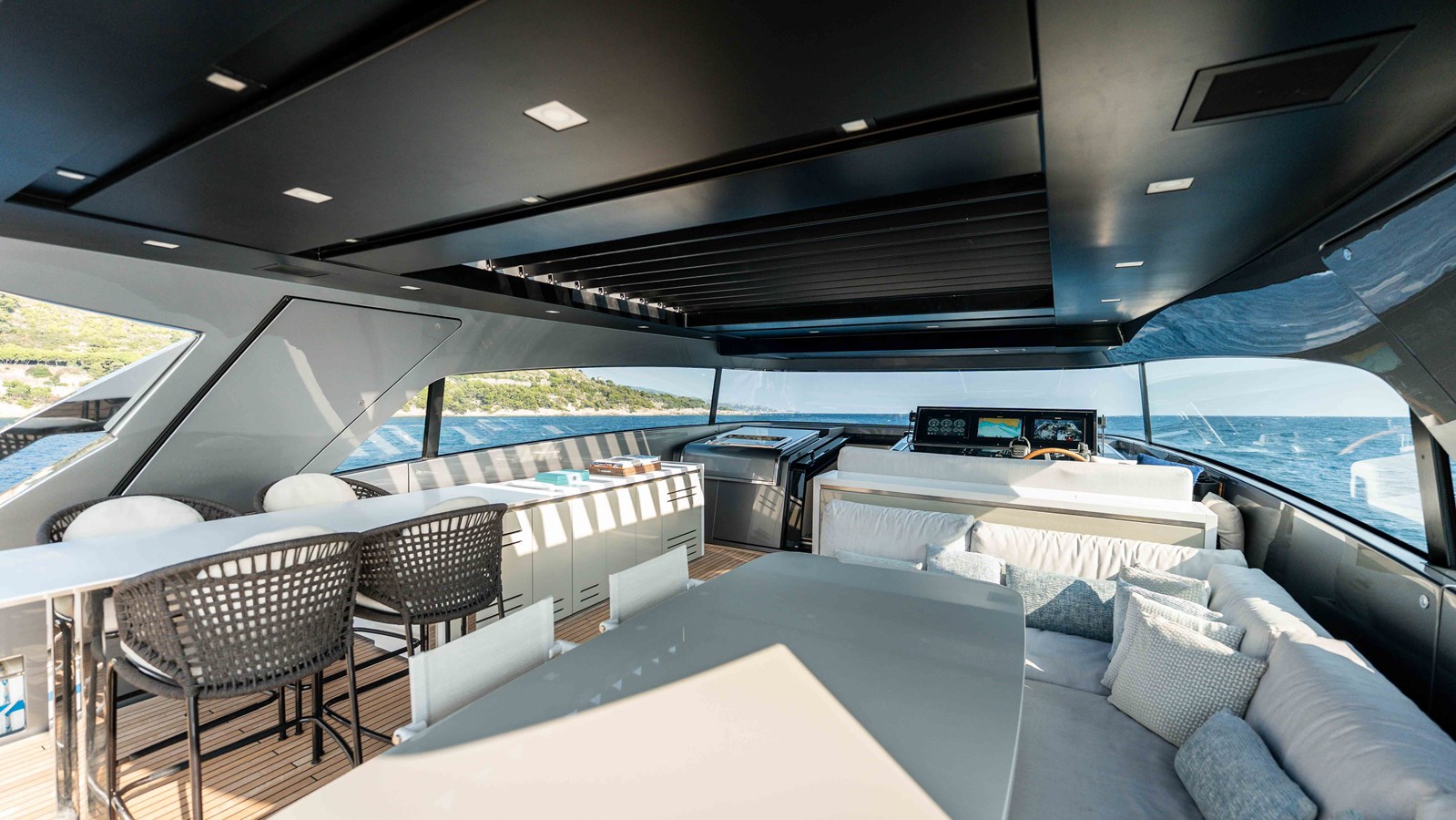 Sanlorenzo Yachts Motor Boat LA For Sale