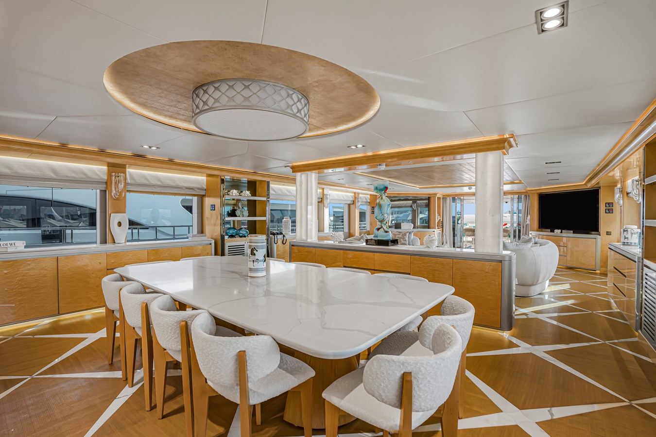 Majesty Motor Yacht ATLANTIS For Sale