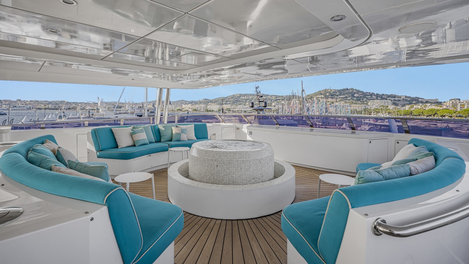 Majesty Motor Yacht ATLANTIS For Sale