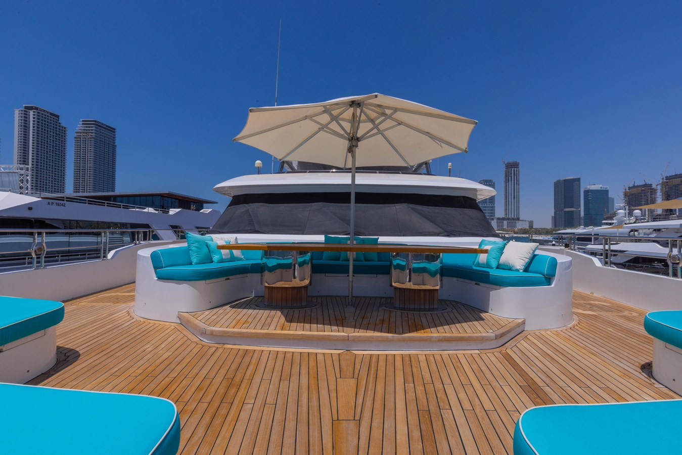 Majesty Motor Yacht ATLANTIS For Sale