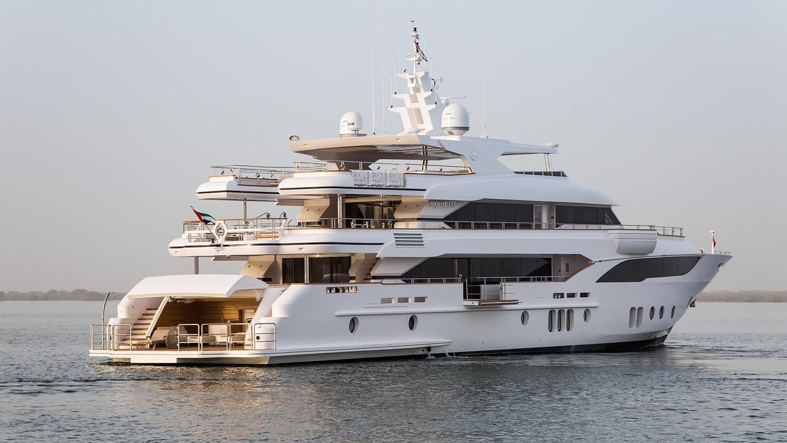 Majesty Motor Yacht ATLANTIS For Sale