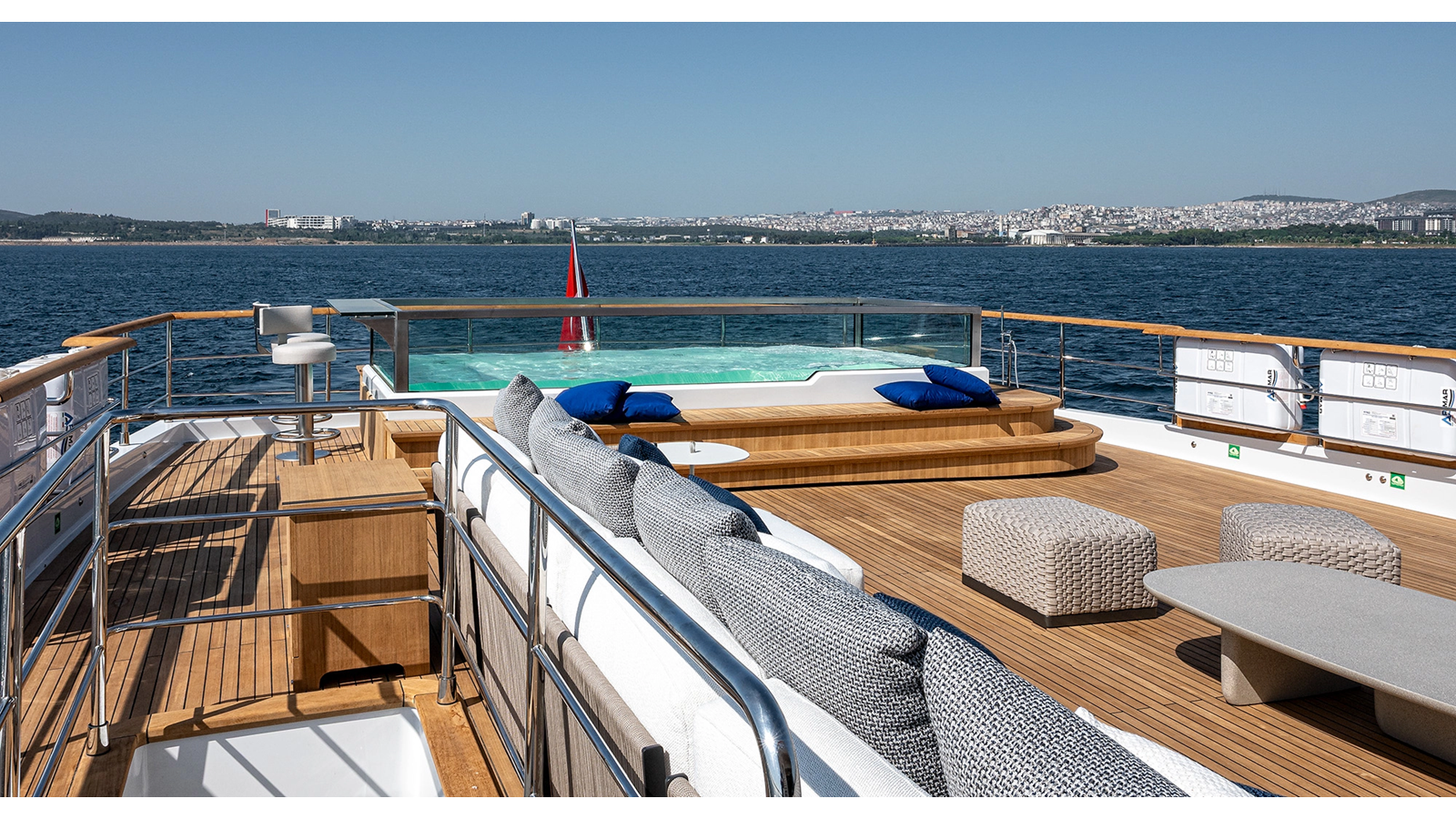 Numarine Motor Yacht MIOUCH For Sale