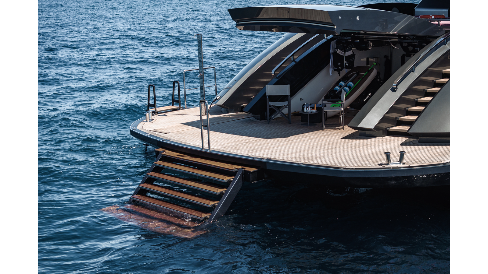 Rossinavi Motor Yacht FLYING DAGGER III For Sale
