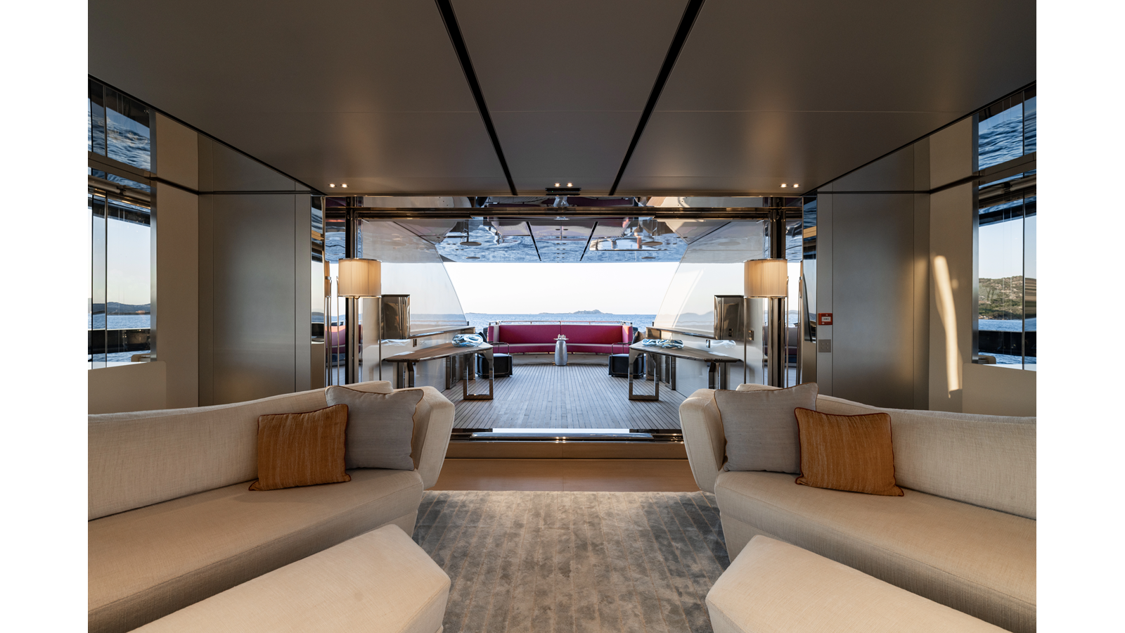 Rossinavi Motor Yacht FLYING DAGGER III For Sale