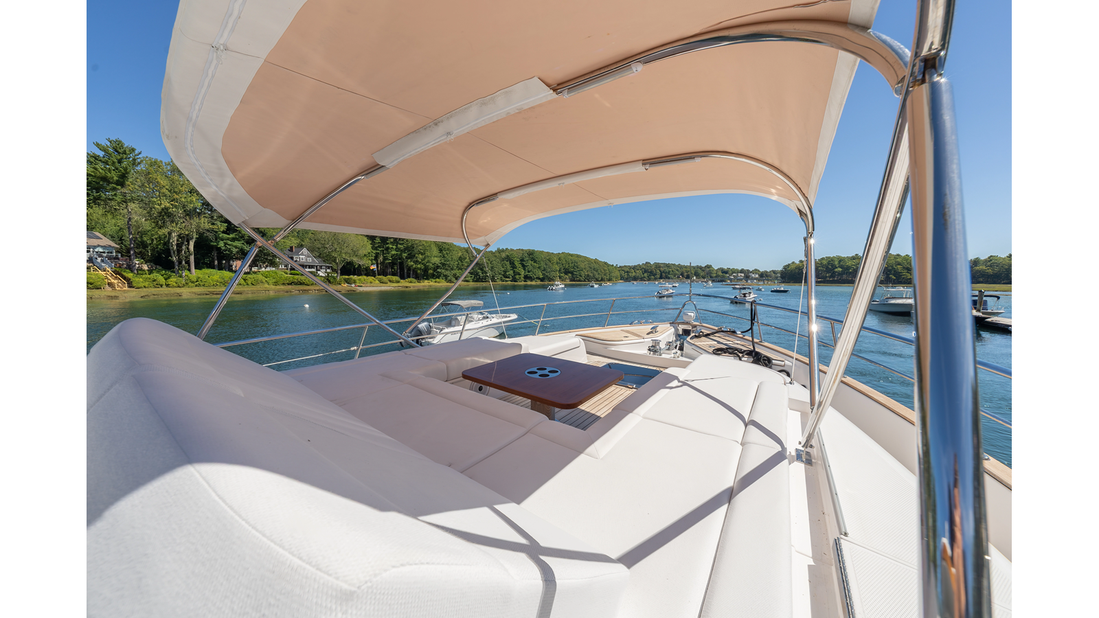 Belize Motoryacht Cruising Yacht LYRICA For Sale