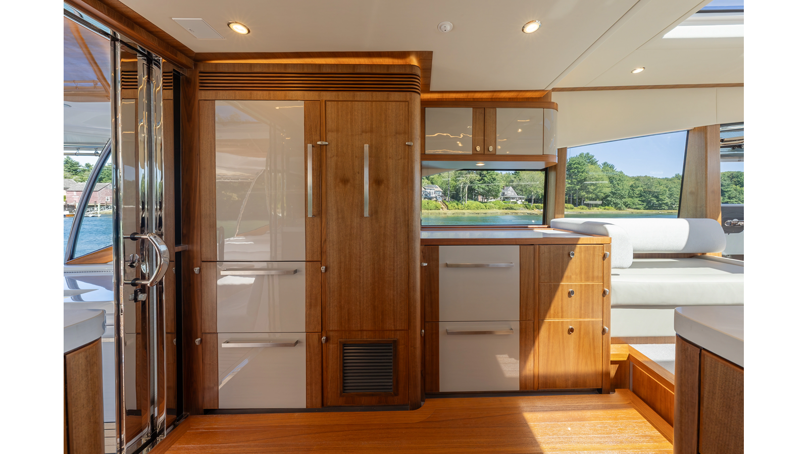 Belize Motoryacht Cruising Yacht LYRICA For Sale