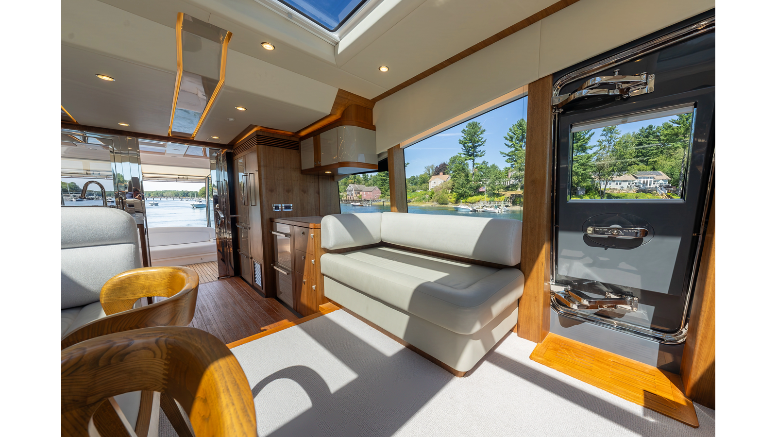 Belize Motoryacht Cruising Yacht LYRICA For Sale