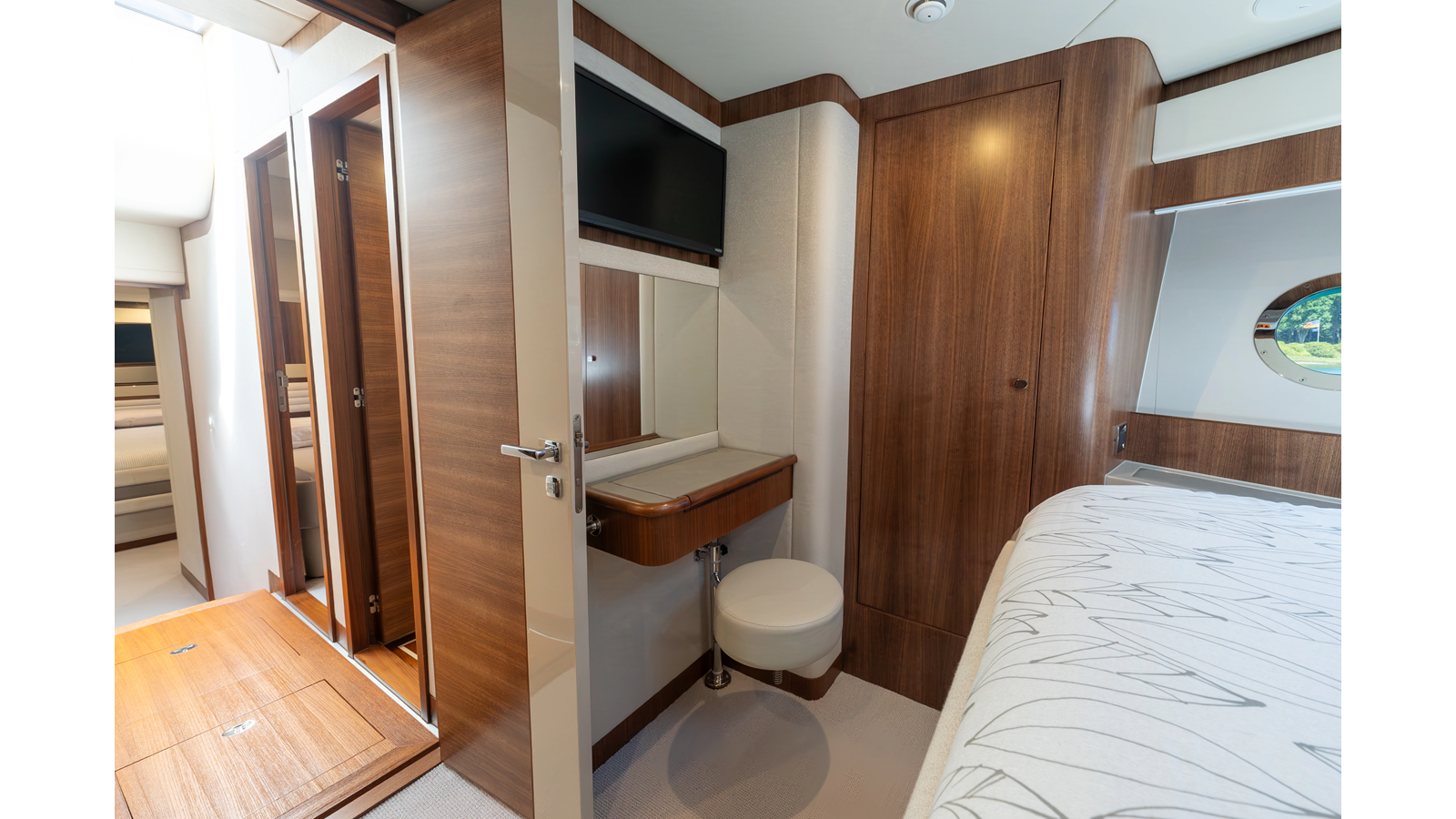 Belize Motoryacht Cruising Yacht LYRICA For Sale