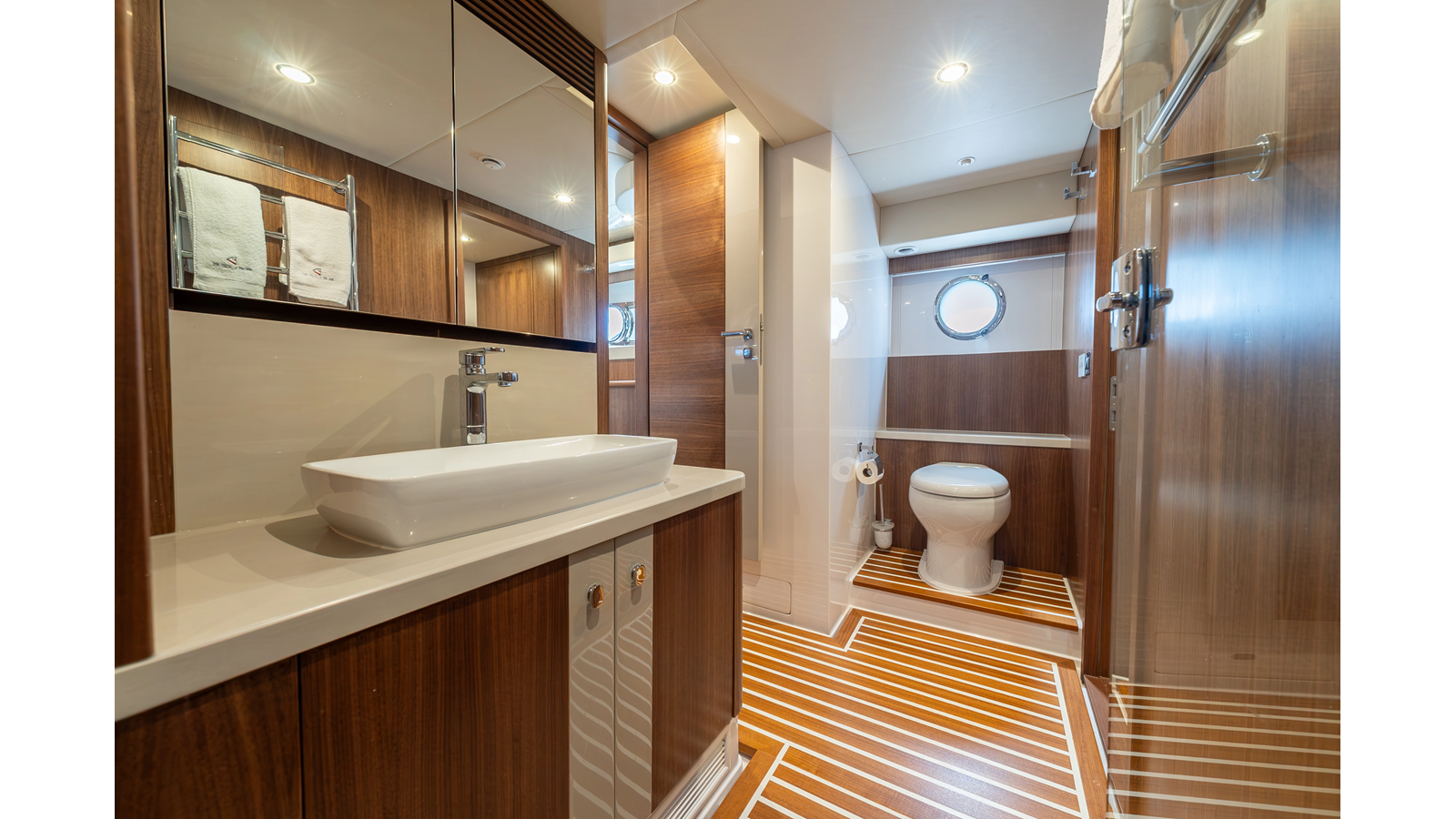 Belize Motoryacht Cruising Yacht LYRICA For Sale