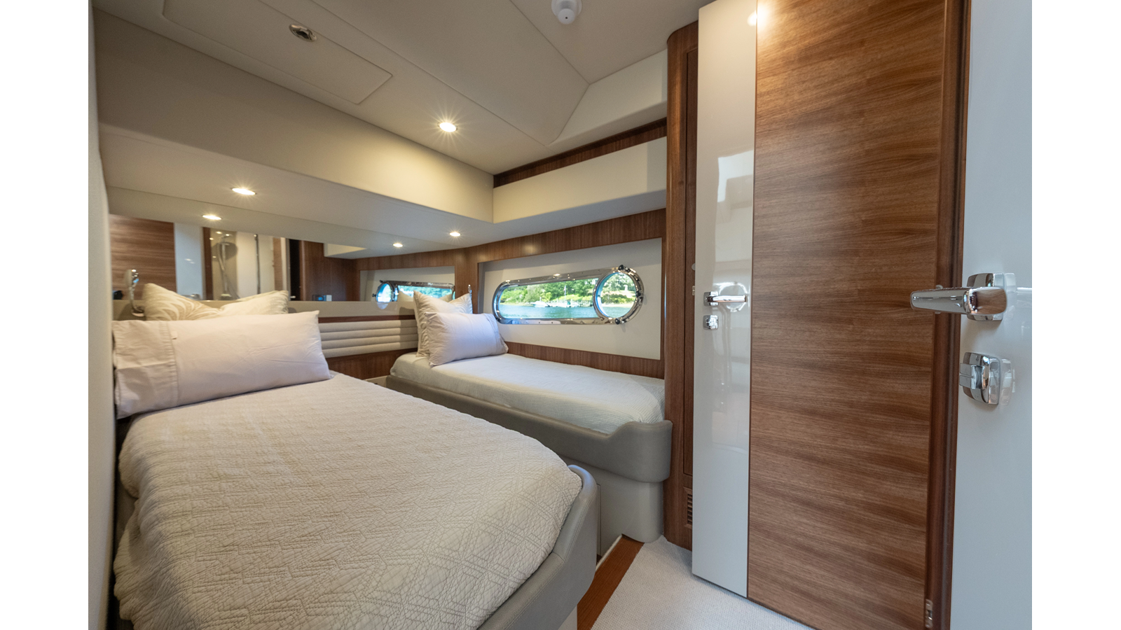 Belize Motoryacht Cruising Yacht LYRICA For Sale
