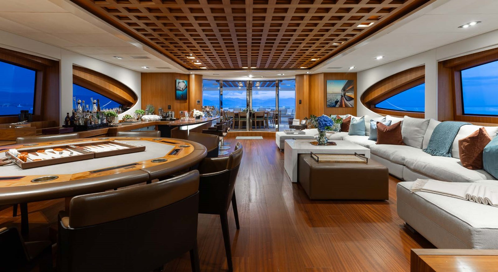 Trinity Yachts Motor Yacht Champagne Seas For Sale
