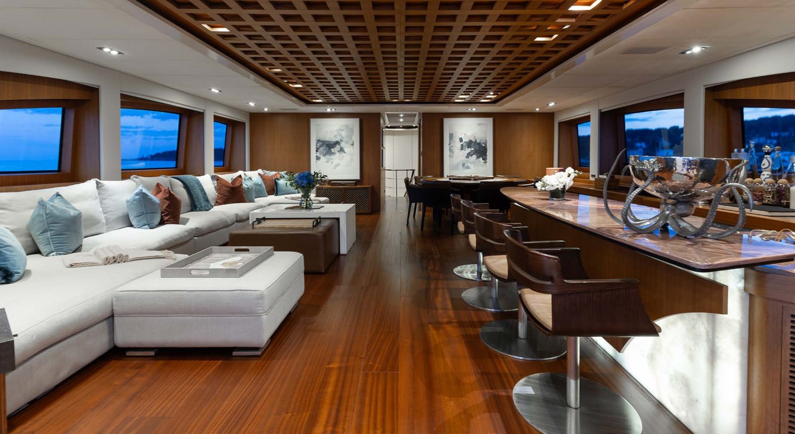 Trinity Yachts Motor Yacht Champagne Seas For Sale