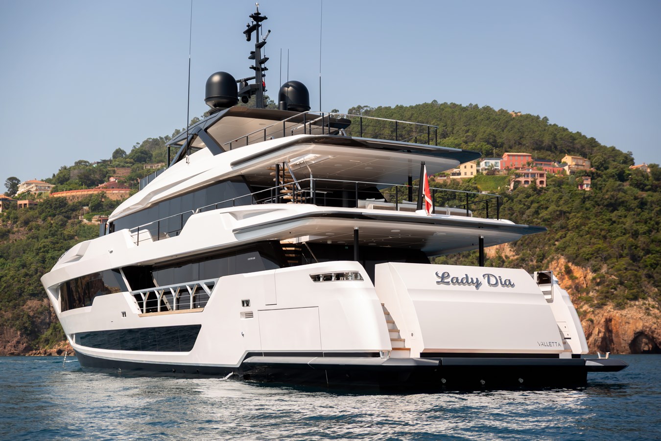 Ferretti Custom Line Commercial Vessel LADY DIA For Sale
