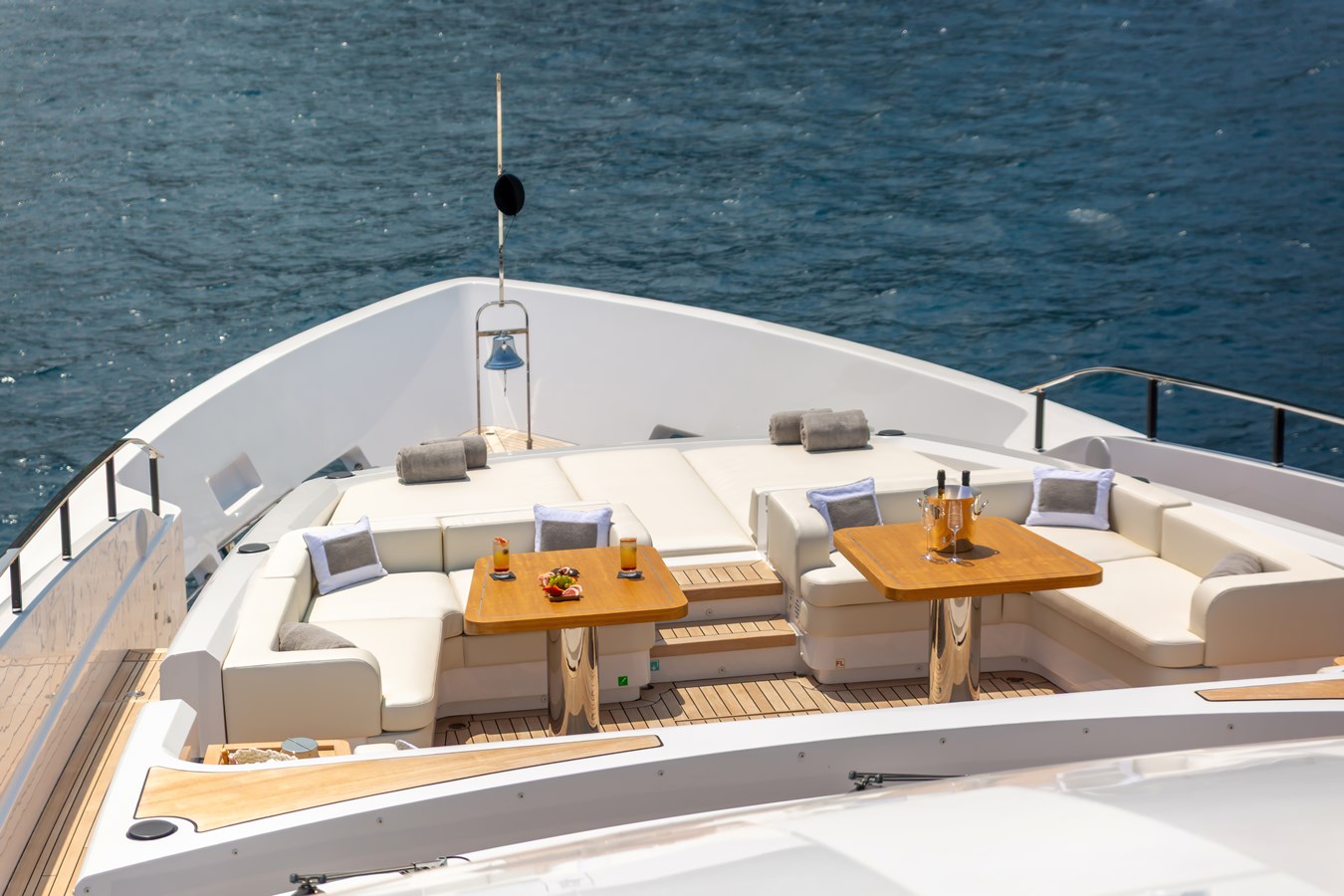 Ferretti Custom Line Commercial Vessel LADY DIA For Sale