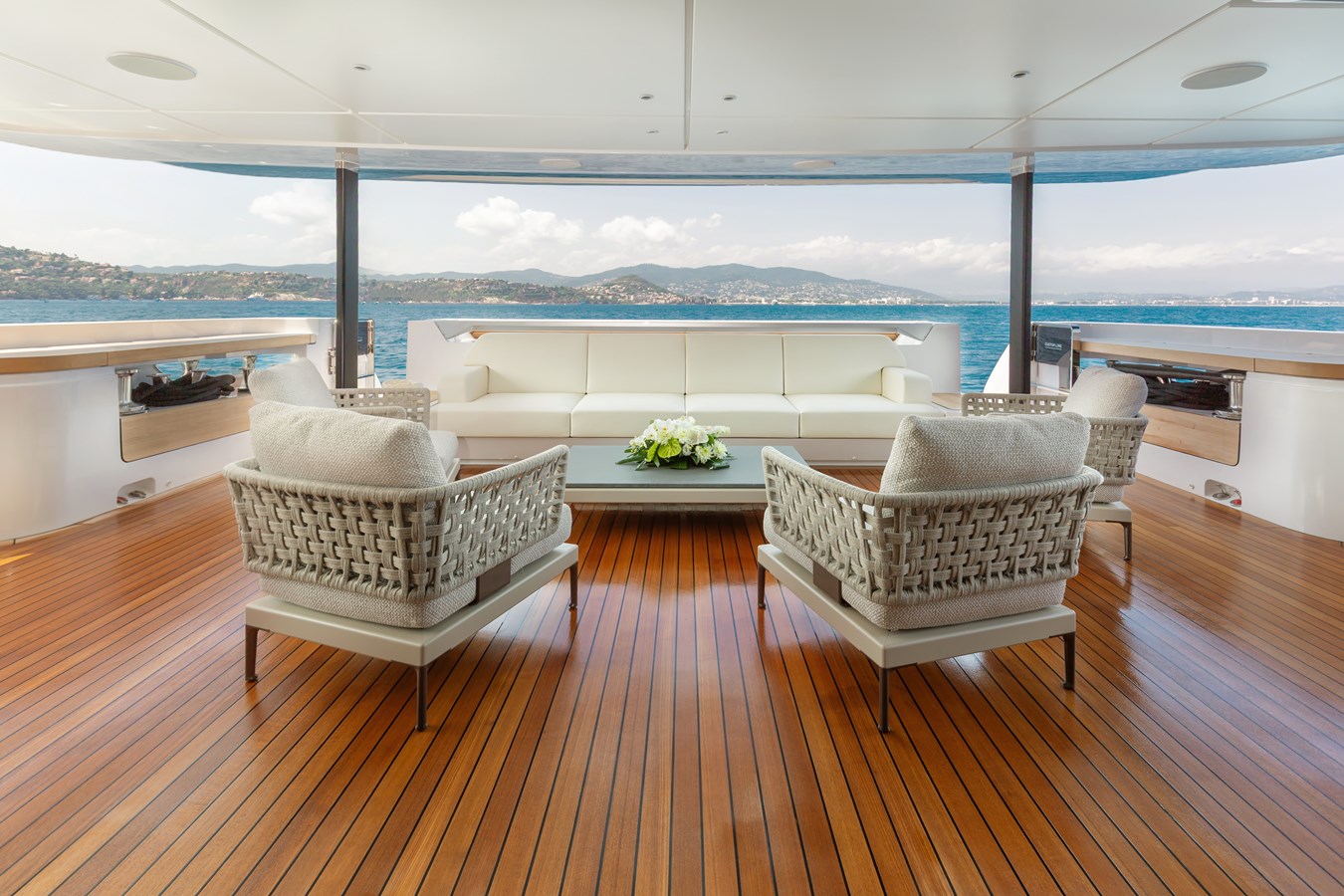 Ferretti Custom Line Commercial Vessel LADY DIA For Sale