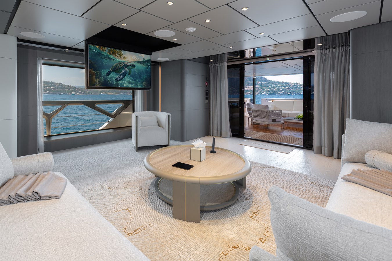 Ferretti Custom Line Commercial Vessel LADY DIA For Sale