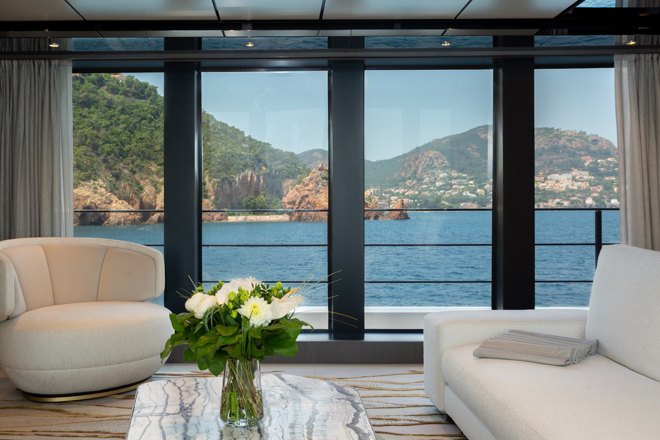 Ferretti Custom Line Commercial Vessel LADY DIA For Sale