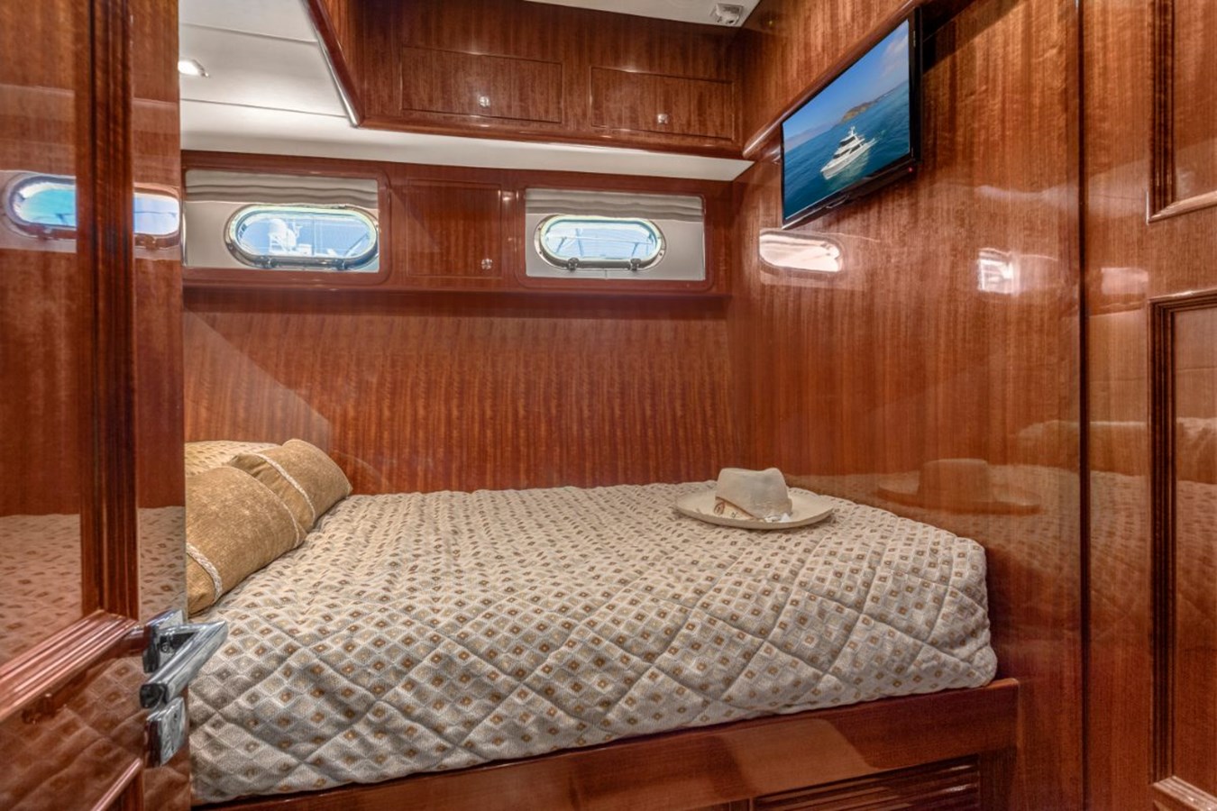 Hampton Yachts Motor Yacht TIGER LILLI For Sale