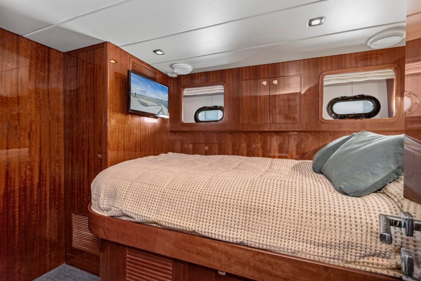 Hampton Yachts Motor Yacht TIGER LILLI For Sale