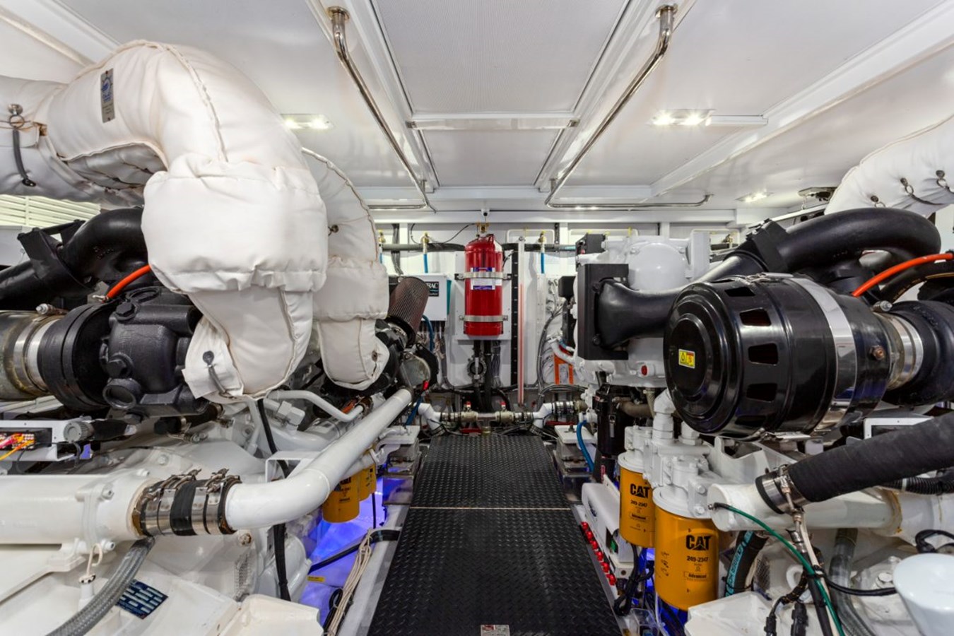 Hampton Yachts Motor Yacht TIGER LILLI For Sale