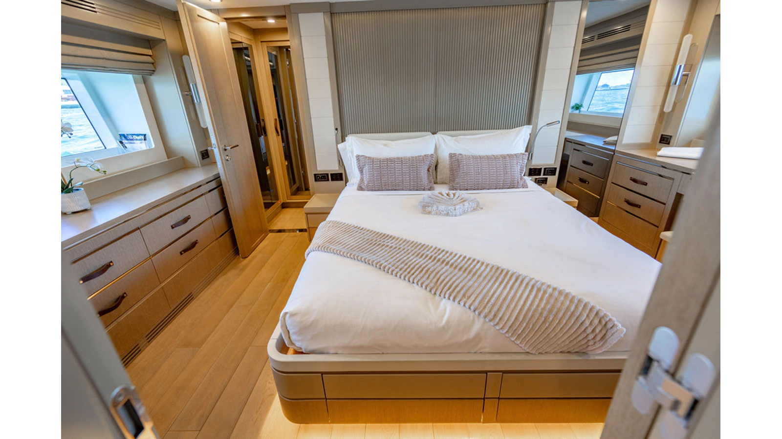 Sirena Yachts, Finland Motor Yacht NIVASA For Sale