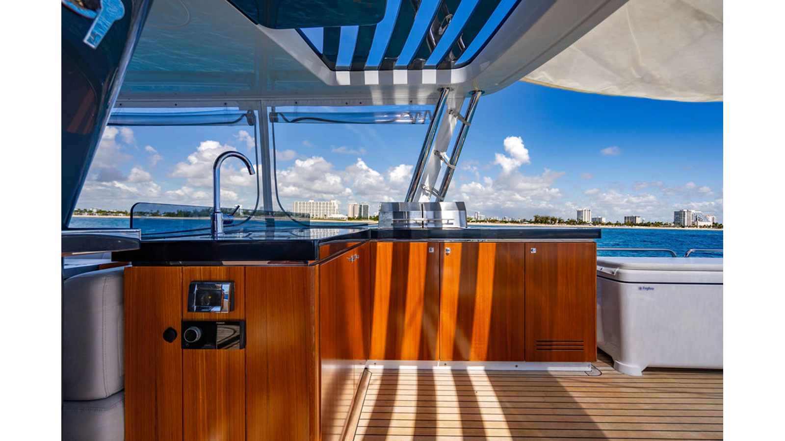 Sirena Yachts, Finland Motor Yacht NIVASA For Sale