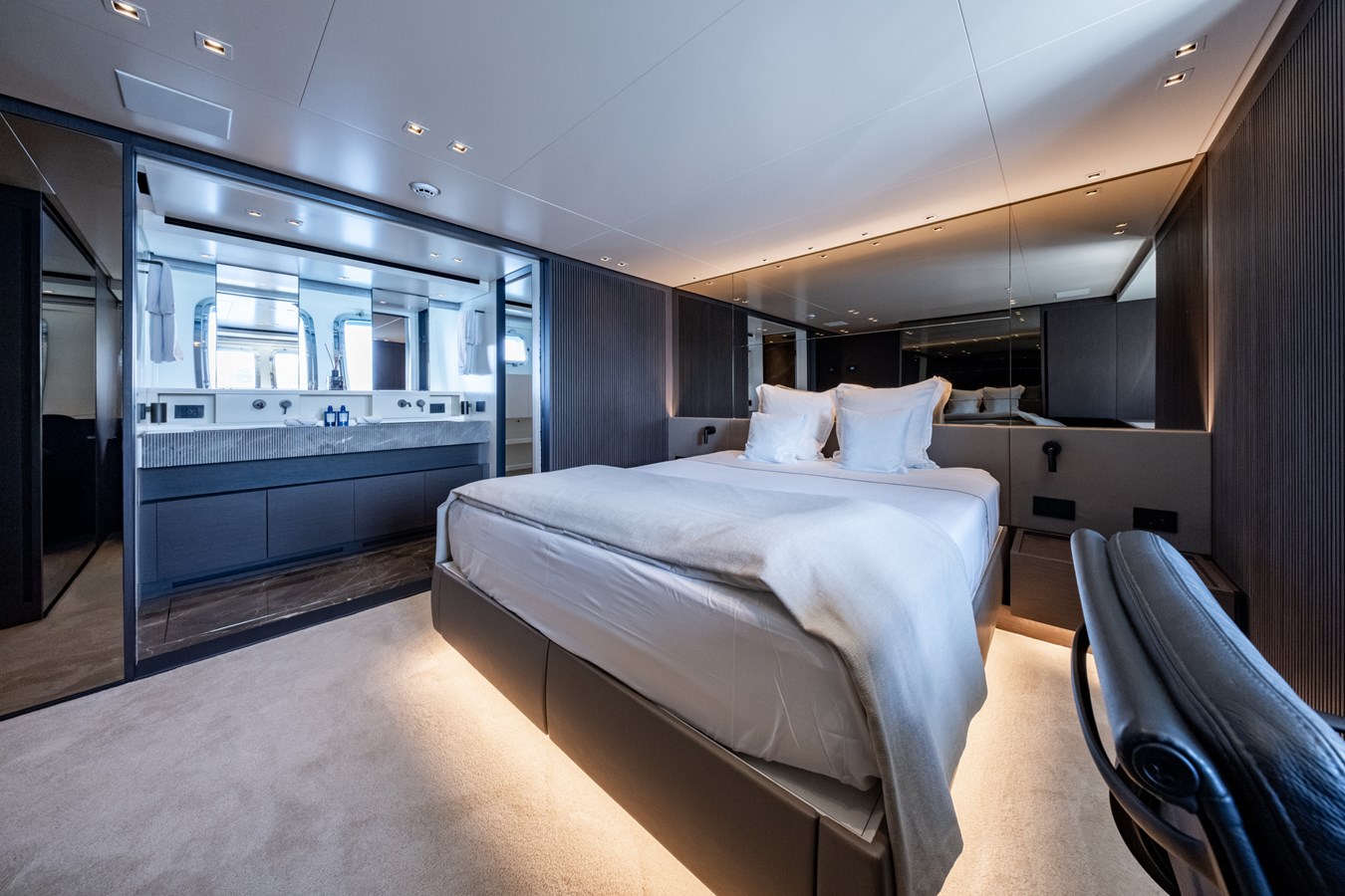 Sanlorenzo Yachts Motor Yacht JUNIOR For Sale
