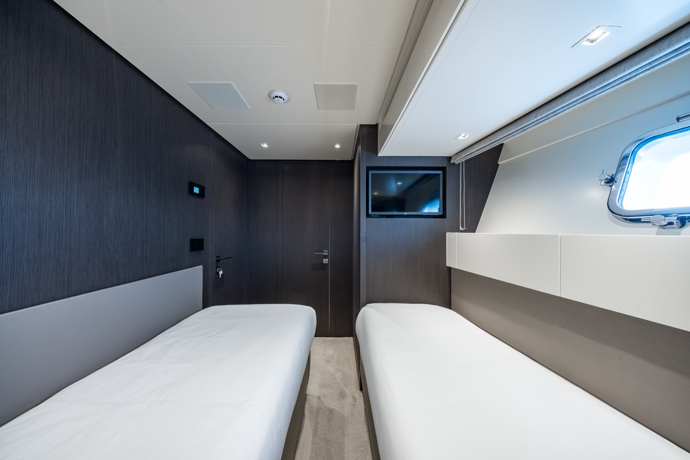 Sanlorenzo Yachts Motor Yacht JUNIOR For Sale