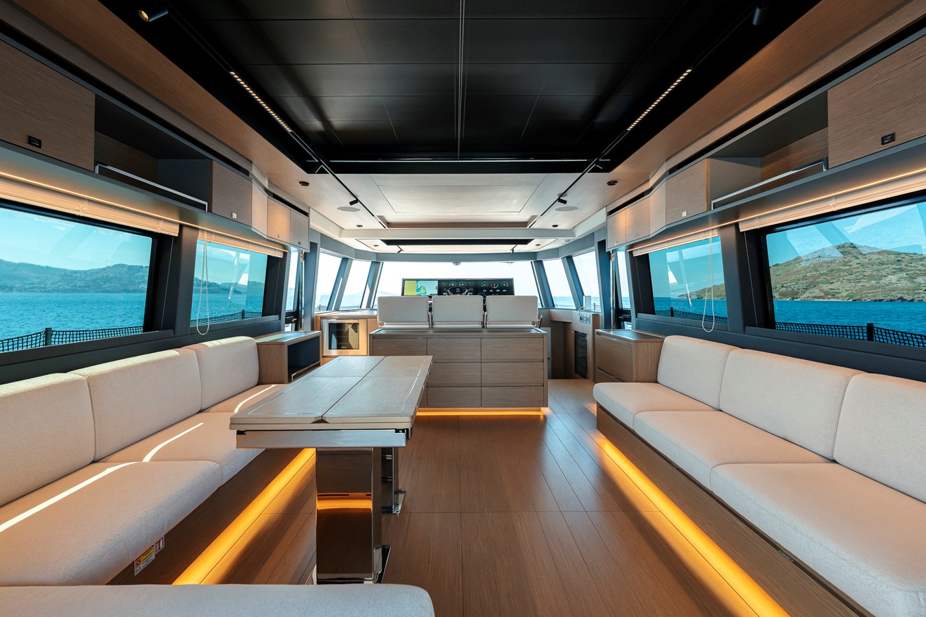 Pardo Yachts Motor Yacht LUCKY LUKA For Sale