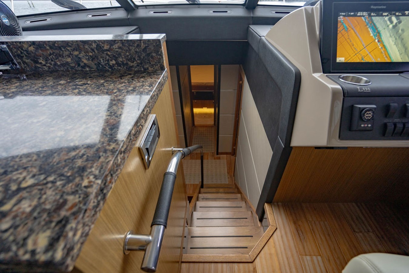 Sea Ray Cruiser Bella For Sale