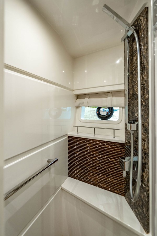 Sea Ray Cruiser Bella For Sale