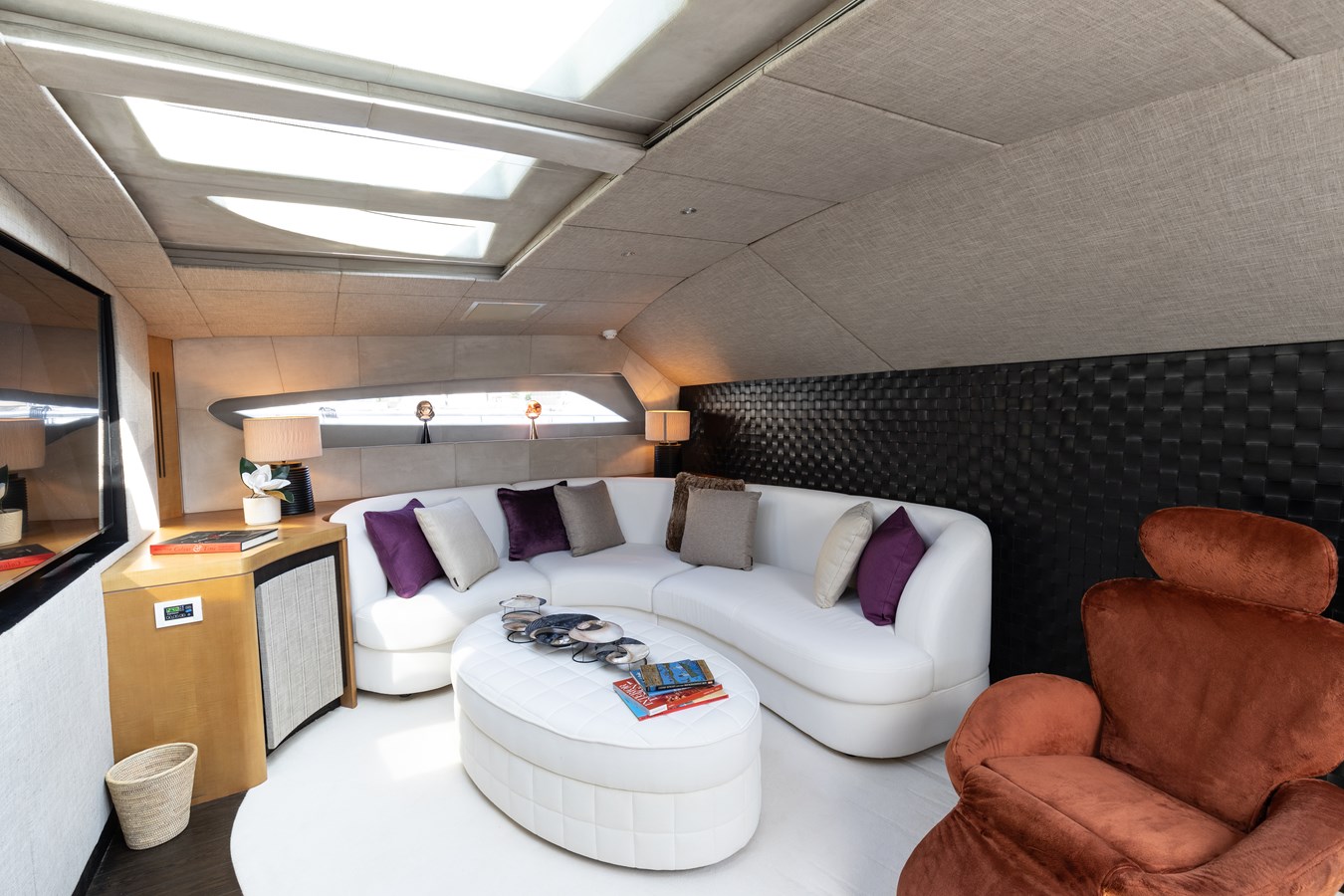 Pershing Motor Yacht SORAYA For Sale