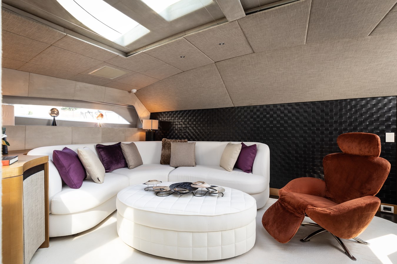 Pershing Motor Yacht SORAYA For Sale