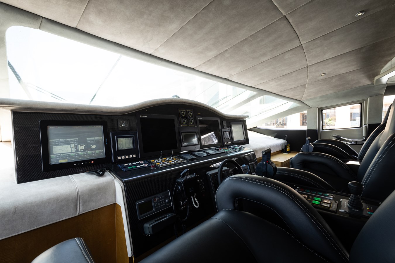 Pershing Motor Yacht SORAYA For Sale