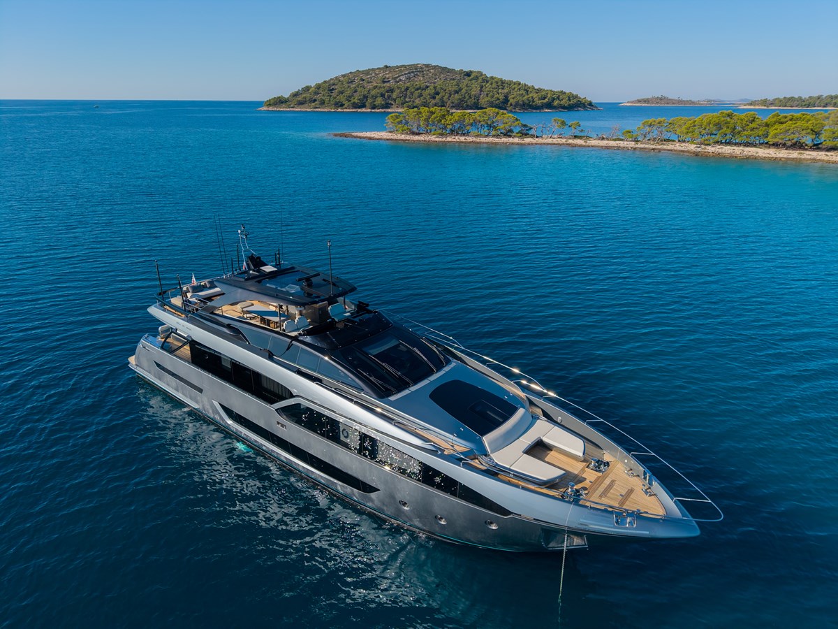Riva Yacht Motor Boat GLA For Sale