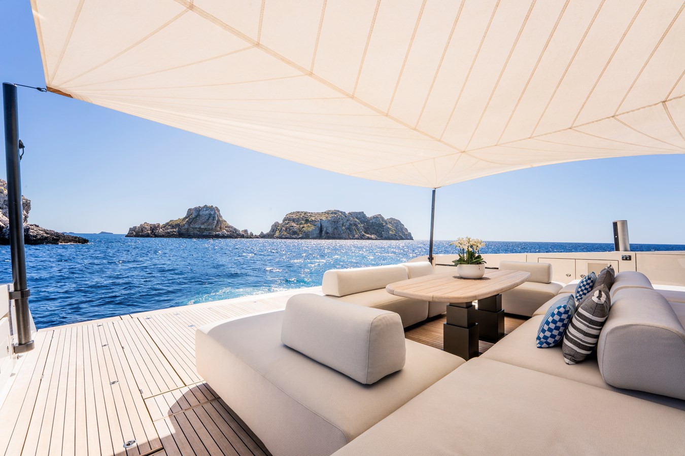 Sanlorenzo Yachts Motor Yacht STEEL IT For Sale