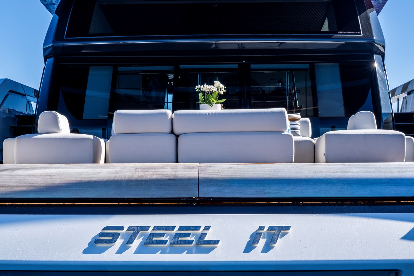 Sanlorenzo Yachts Motor Yacht STEEL IT For Sale